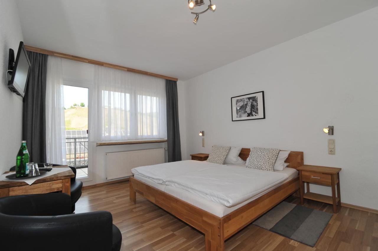 Weinhotel Lenz 平德里希 外观 照片